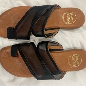 Andre Assous sandals   Like new